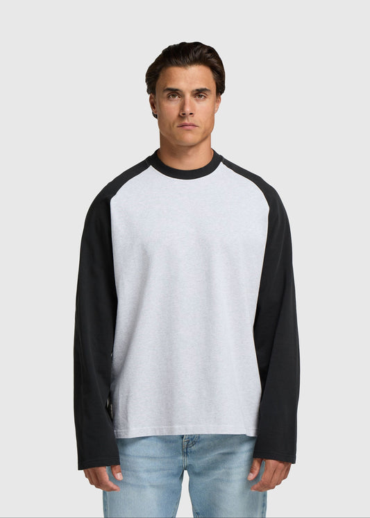 Bruno • Camiseta Raglán Bicolor