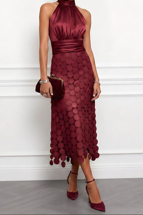 Paloma • Vestido Midi Halter Con Apliques Circulares