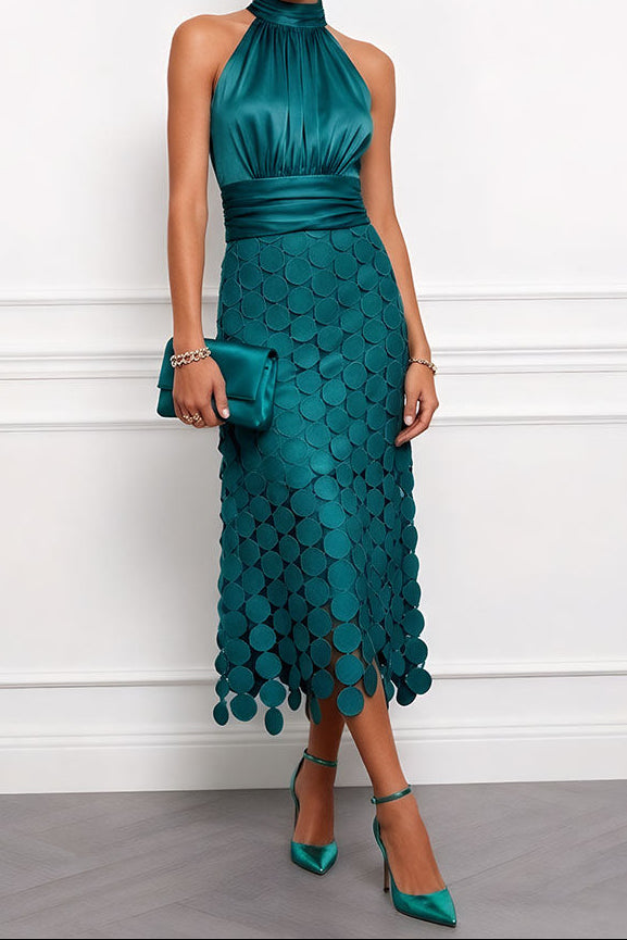 Paloma • Vestido Midi Halter Con Apliques Circulares