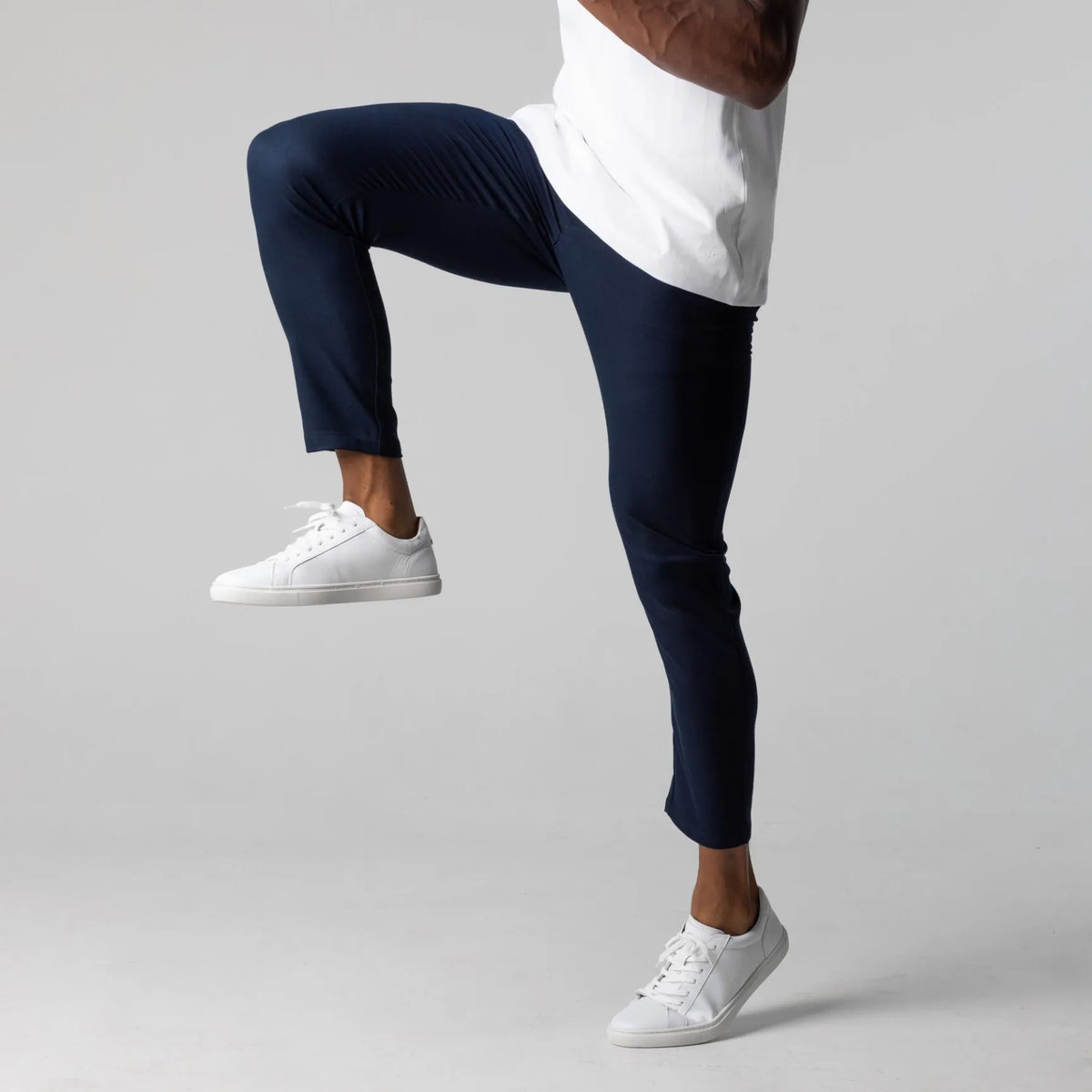 Hugo • Pantalón Chino Elástico