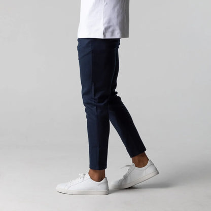 Hugo • Pantalón Chino Elástico