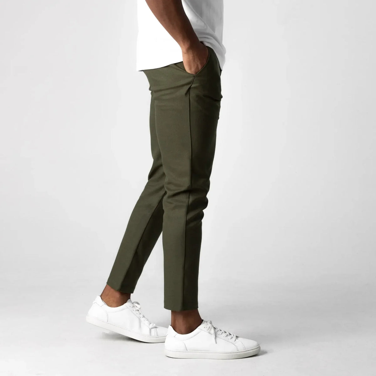 Hugo • Pantalón Chino Elástico