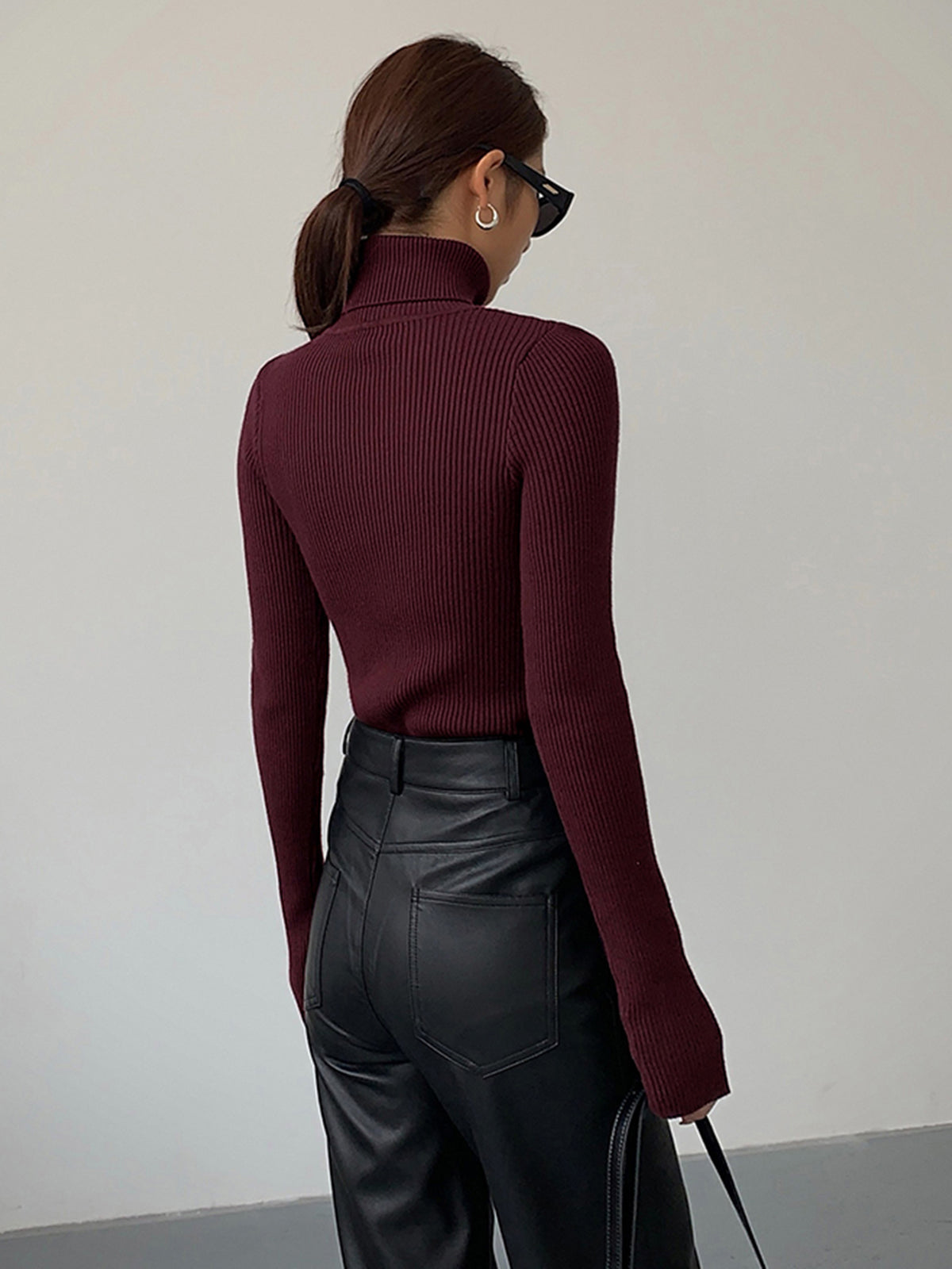 Teresa • Jersey De Punto Ajustado Con Cuello Vuelto