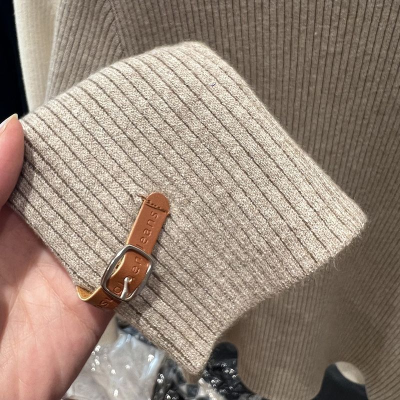 Ona • Jersey Afelpado Cuello Alto