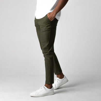 Hugo • Pantalón Chino Elástico